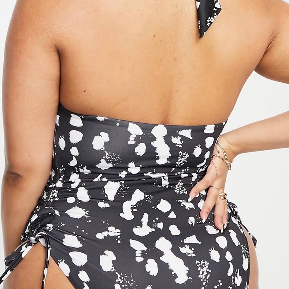 CUTE SWIMSUIT - Picture 6 of 6